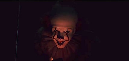 pennywise-youtube-trailer-screengrab