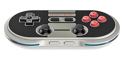 The NES30 Pro GamePad (Photo: 8Bitdo Tech)
