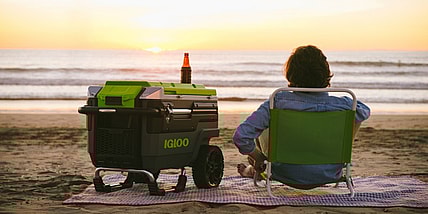 Trailmate's clearance makes for easy travel and cooler contents (Photo: Igloo Products Corp)