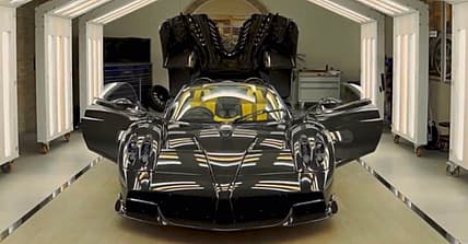 Final Pagani Huayra Roadster Promo