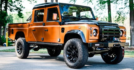 Osprey Custom Cars 1987 Land Rover Defender 130 Promo