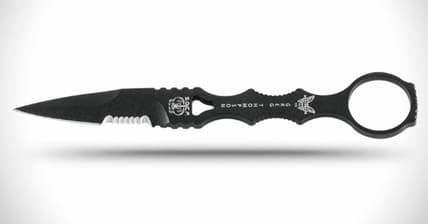 push dagger Benchmade