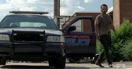 facebook-Linked_Image___walking dead car.png