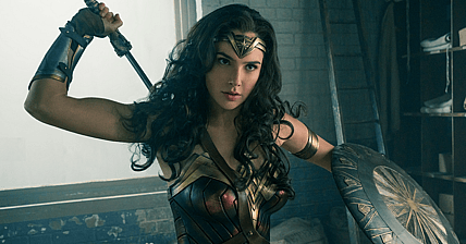gal-gadot-wonder-woman-second-trailer.png