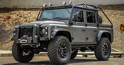 Spectre Land Rover Defender  Promo