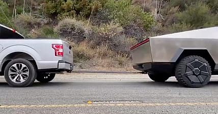 Tesla-Cybertruck-vs-Ford-F150 Promo