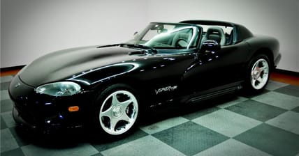 facebook-Linked_Image___1994 Dodge Viper RT:10 Barrett Jackson