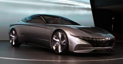 facebook-Linked_Image___Large-31606-HyundaiMotorShowsGlimpseofFutureDesignwithLeFilRougeHDC-1ConceptatGenevaMotorShow