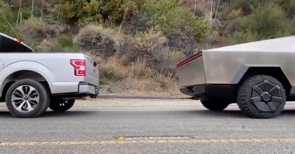 Tesla-Cybertruck-vs-Ford-F150 Promo