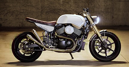 facebook-Linked_Image___20171229_Athena_6395-2 copy