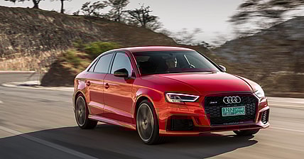 facebook-Linked_Image___Large-2018-Audi-RS-3-sedan-2542