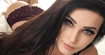 Niece Waidhofer Promo