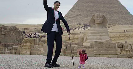 World's Tallest Man Shortest Woman Promo