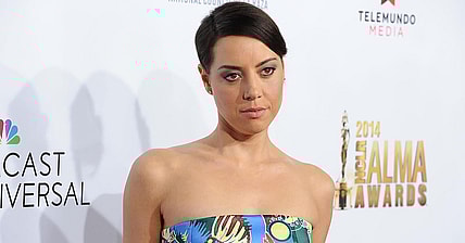 aubrey-plaza-promo-bisexual.jpg