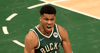 giannis-antetokounmpo-GettyImages-1328249149