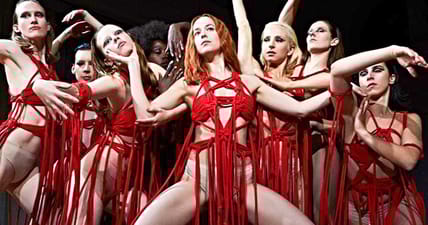 Suspiria-Remake-Dakota-Johnson-Photo-Blood-Ballet