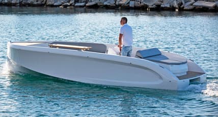 rand-mana-dayboat-1