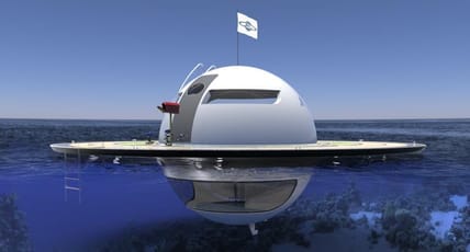 This UFO is a floating