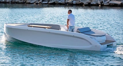 rand-mana-dayboat-1