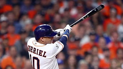 Yuli Gurriel at bat