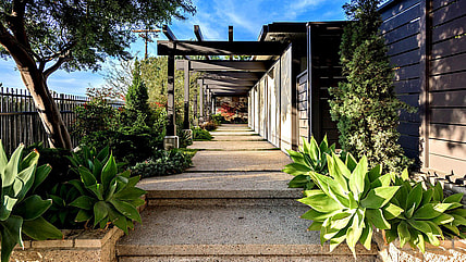 la-fi-hotprop-wes-craven-20160412-photos-020.jpg