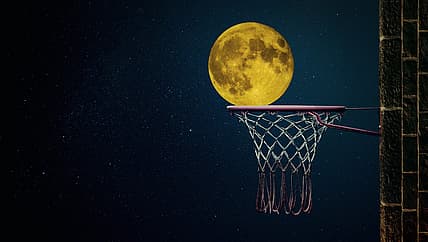 moon-4919501_1920