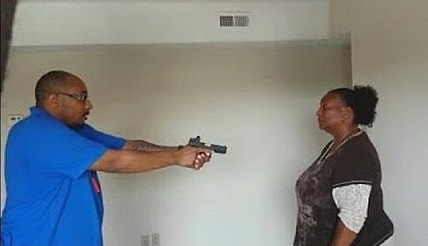 World's worst firearms instructor