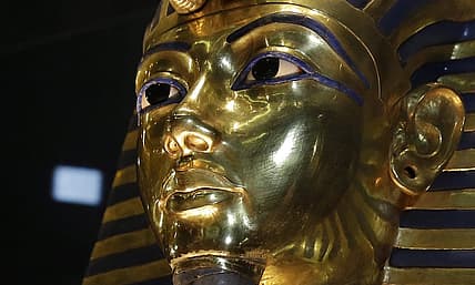 king-tut-dagger-4.jpg