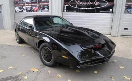 David Hasselhoff KITT Knight Rider Car  (2)