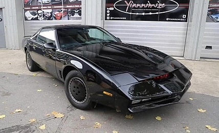David Hasselhoff KITT Knight Rider Car  (2)