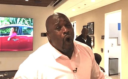Shaq singing Beyonce