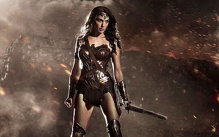 gal-gadot-credits-ben-affleck-for-making-her-a-better-wonder-woman-2795-1.jpg