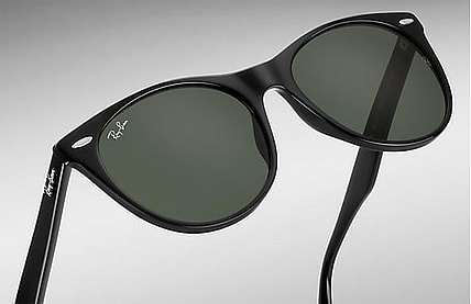 Ray-Ban