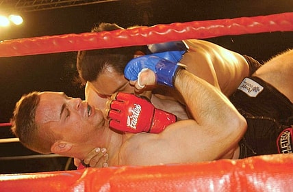 mma ground fighting.jpg
