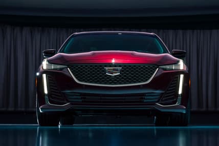 2020-Cadillac-CT5-PremiumLuxury-005