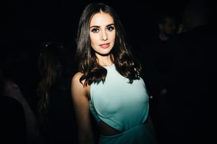 alison-brie-main.jpg