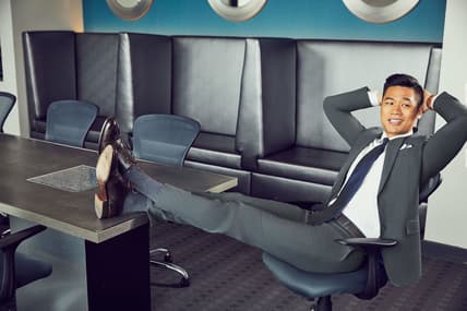black lapel traveler suit 2