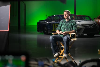 Dale_Earnhardt_Jr_Son_of_Dale_Earnhart_2