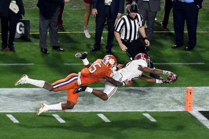 np011216_bestcfbgame_article.jpg