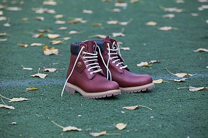 timberland footbal leather boots.JPG