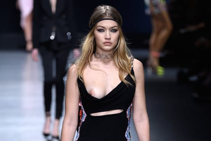 Gigi-Hadid-Nip-Slip-4.jpg