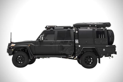 LC-79-Super-Tourer-Land-Cruiser-3.jpg
