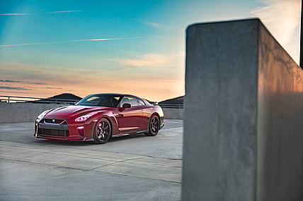 2017_Nissan_GT_R_Track_Edition_09