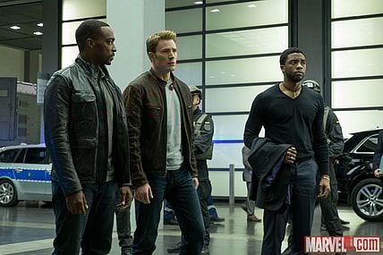 Captain-America-Civil-War-Falcon-Cap-Black-Panther_1200_800_81_s.jpg