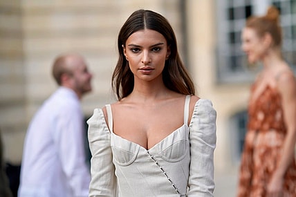 Emily-Ratajkowski-Vanity-Fair-Spain-Main