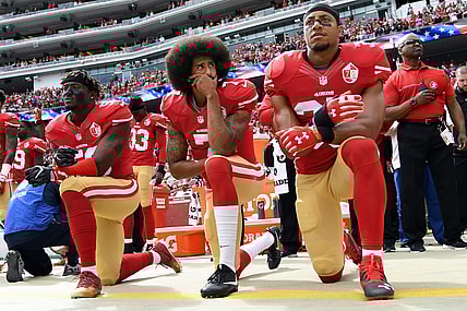 kneeling kaepernick