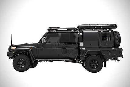 LC-79-Super-Tourer-Land-Cruiser-3.jpg