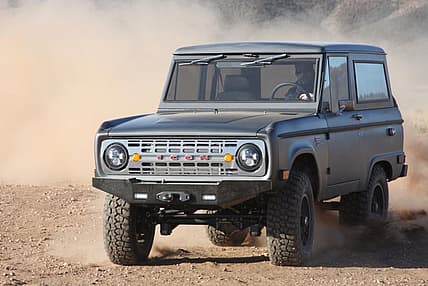 Bronco_Offroad_F34_Dusty_At_Speed.jpeg