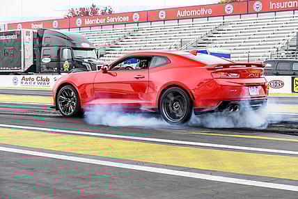 2017-Chevrolet-Camaro-ZL1-079