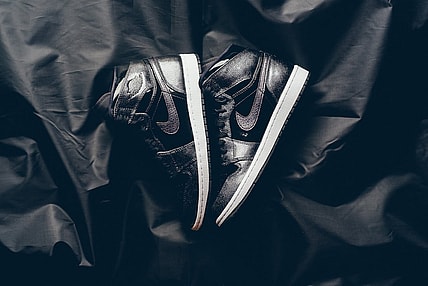 air-jordan-retro-high-main.jpg